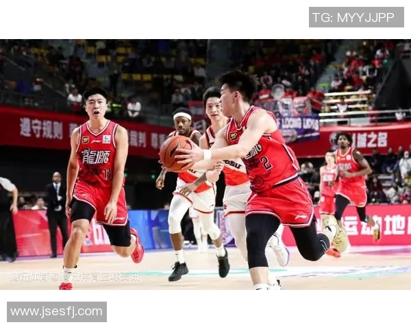 CBA精彩对决南京同曦迎战广州队期待激烈角逐与精彩表现 CBA精彩对决南京同曦迎战广州队期待激烈角逐与精彩表现